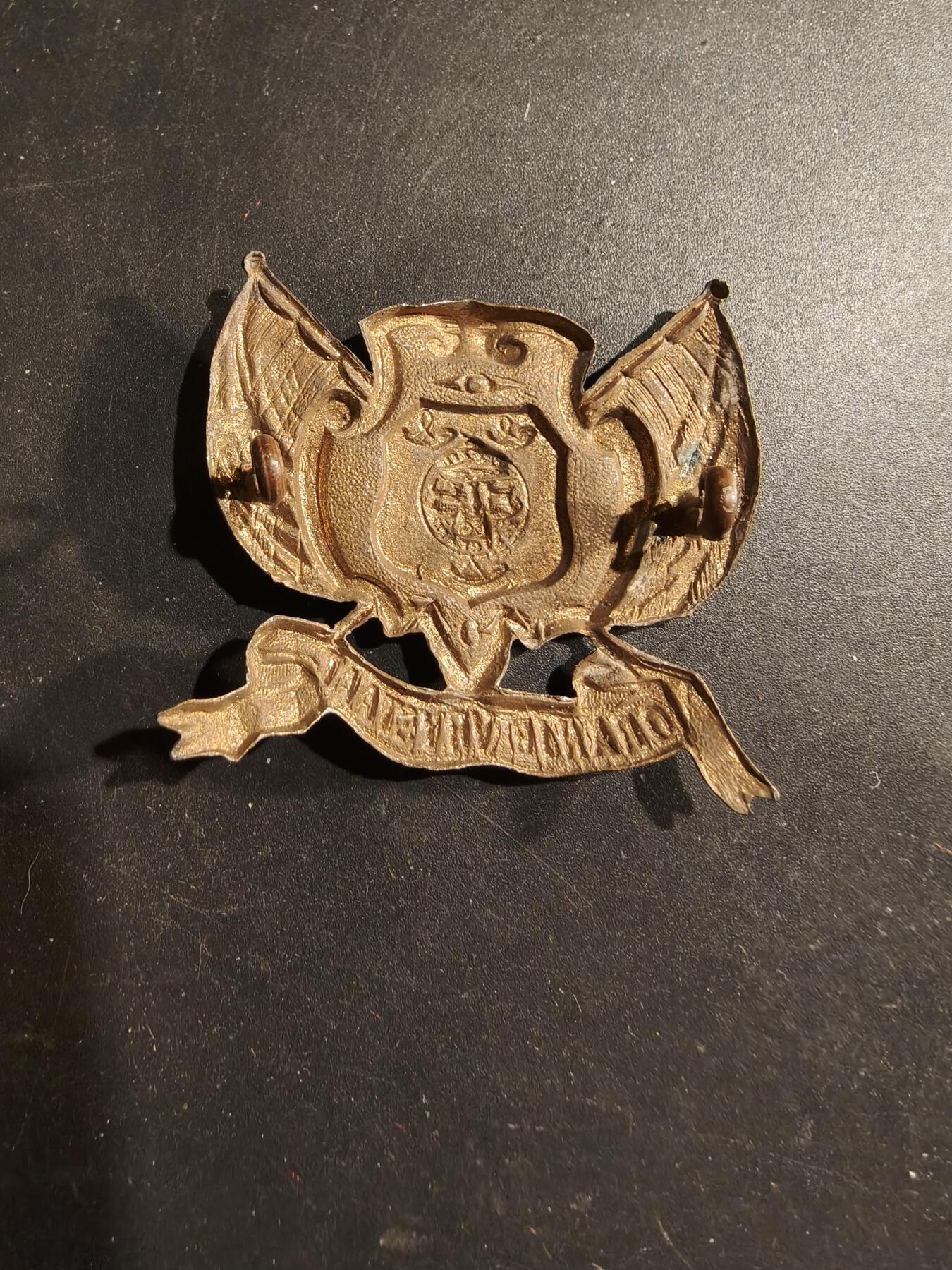 老王徽章第183期 奥伦治自由邦炮兵帽徽     布尔战争时期