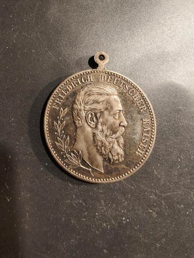 老王徽章第183期 - 德国1888年德皇腓特烈三世逝世纪念章