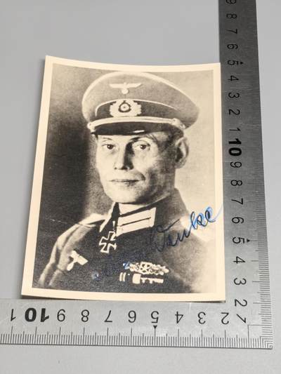 小驴勋章奖章收藏2月22日周日晚六点拍卖（珍爱和平，收藏战争，铭记历史，勿忘国耻，忠党爱国。有偿代拍，送拍规则在简介最后，参拍须阅读规则后再参拍，关系到运费包装发货时效真假辨别等关键信息，拍卖时不再发原图，看大图店主微信码在拍卖店铺介绍里） - 第聂伯河会战获骑铁Artur Wanke战后正反双面亲签