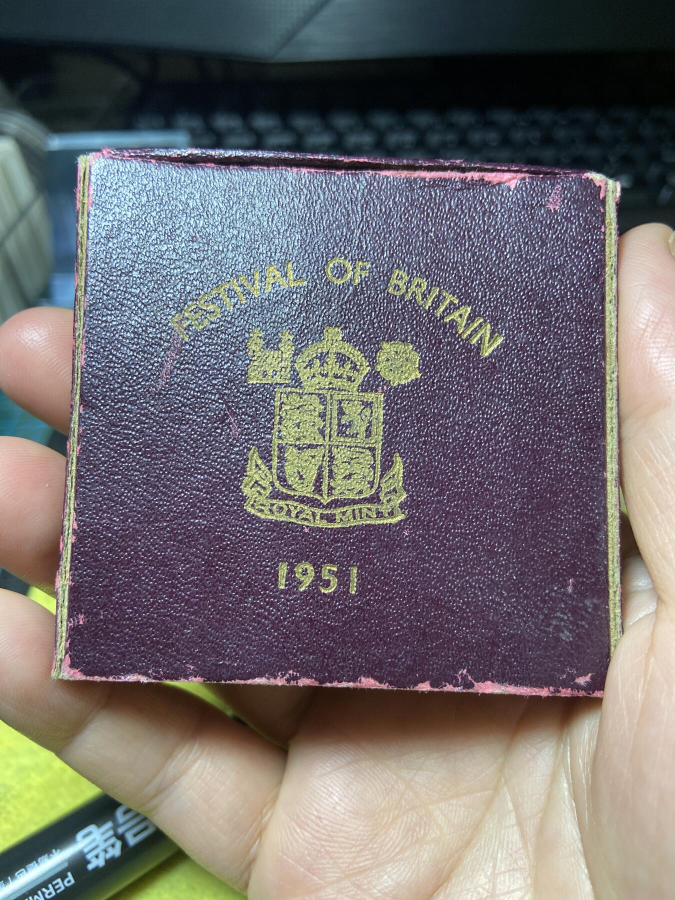 2026年第二十九场(总第一百九十八场）英国一线回流散币新年初九特拍场第一场(免佣金) 英国🇬🇧红盒原盒1951单年份5先令马剑(乔治六世时期)