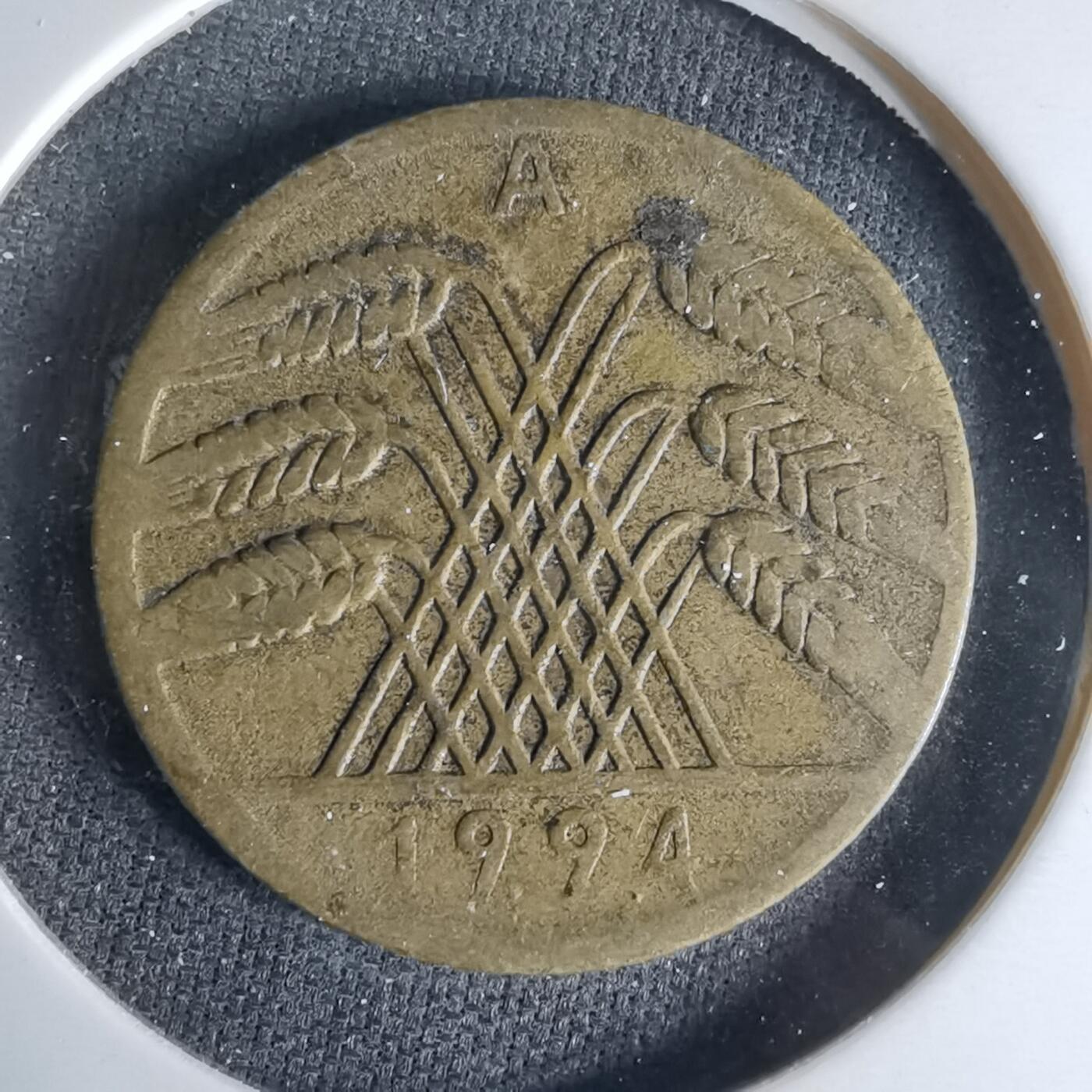 沼泽如烟--第999场