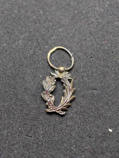 凯旋世界勋赏（持续上新中）（第22期新年大拍）（欢迎送拍）（对拍品有疑问请询问客服，不接受到手刀，出价默认拍品品相。请认真阅读拍卖规则！出价默认已认可！）（收到货请录制开箱视频，无视频概不处理问题。） - 棕榈叶勋章mini银制