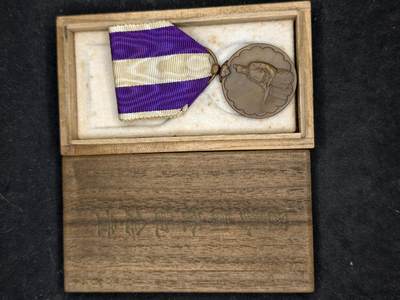 凯旋世界勋赏（持续上新中）（第22期新年大拍）（欢迎送拍）（对拍品有疑问请询问客服，不接受到手刀，出价默认拍品品相。请认真阅读拍卖规则！出价默认已认可！）（收到货请录制开箱视频，无视频概不处理问题。） - 大正国势调查带盒