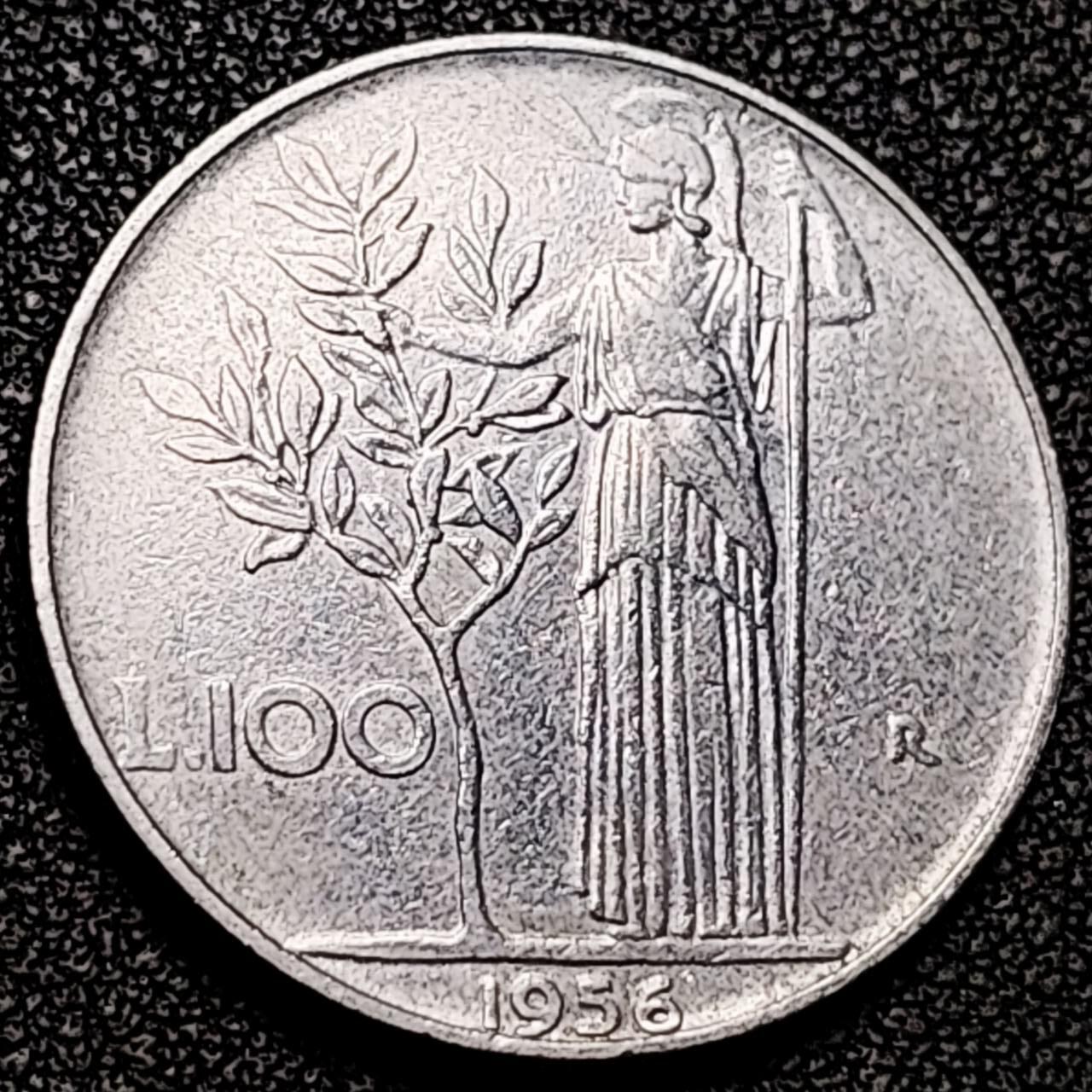 泉币菌-第193场- 新年第一场 新年快乐 本场拍品多 请提前出价 意大利早期100里拉 月亮和记忆女神密涅瓦 不锈钢币 27.8mm