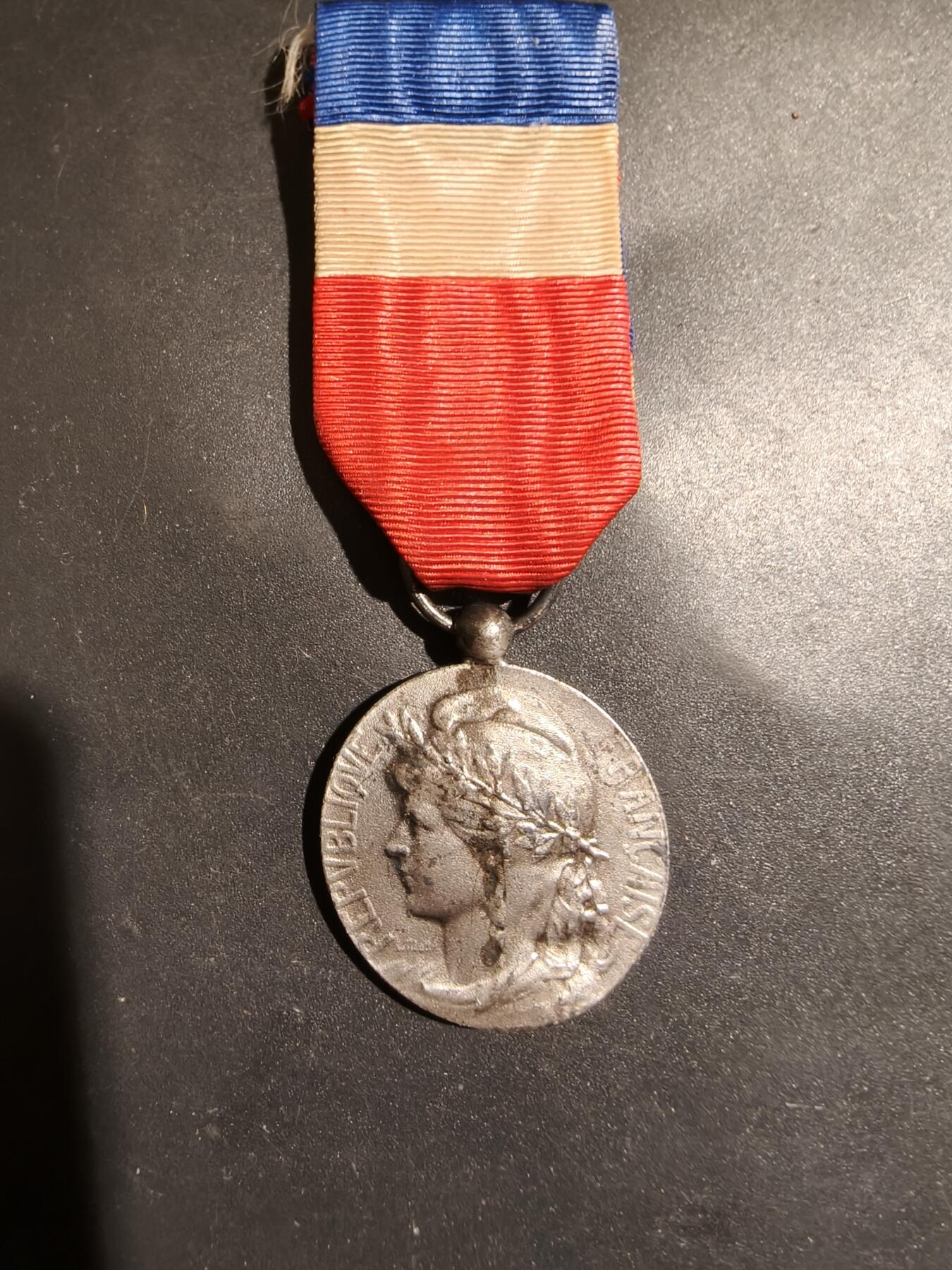 老王徽章第183期