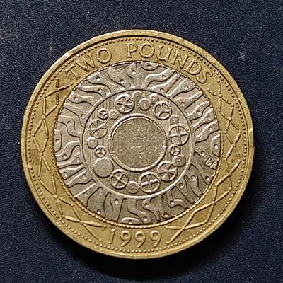 【全场包邮】纯粹捡漏拍504场 - 英国1999年2镑双色币