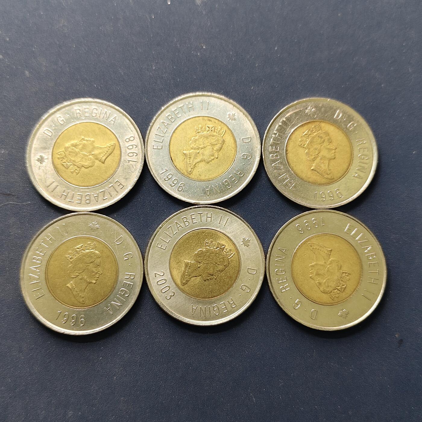 【全场包邮】纯粹捡漏拍504场-更新中 加拿大各年份北极熊2元双色币6枚一组