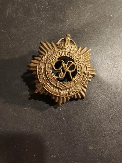 老王徽章第183期 - 英联邦加拿大皇家陆军服务军团帽徽    二战时期