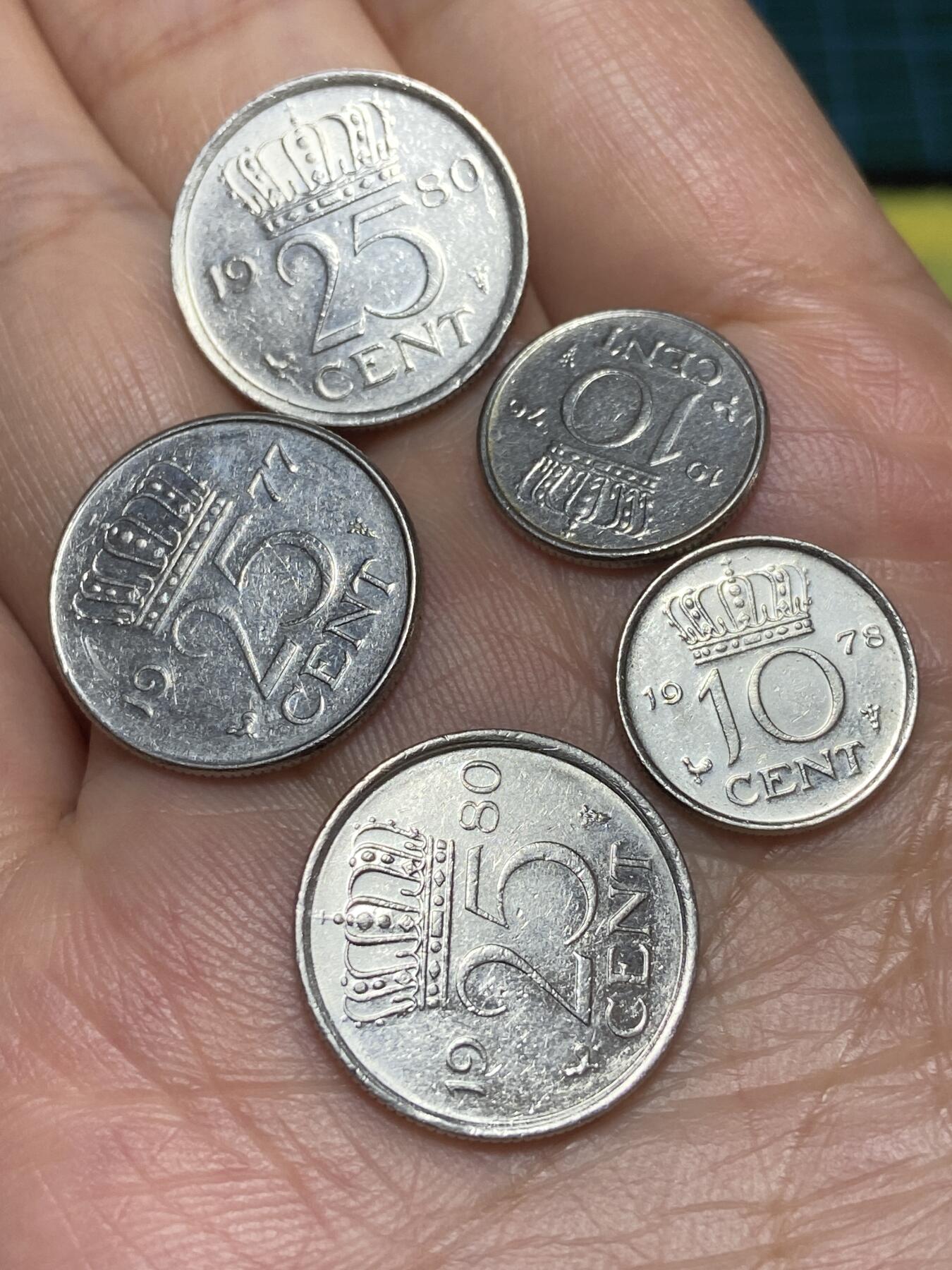 2026年第二十八场(总第一百九十七场）新春初七特拍场(佣金3%最低1元) 荷兰🇳🇱5枚：1977年80年25分，1976年78年10分(Cock鸡标和Cock Star鸡加星标)