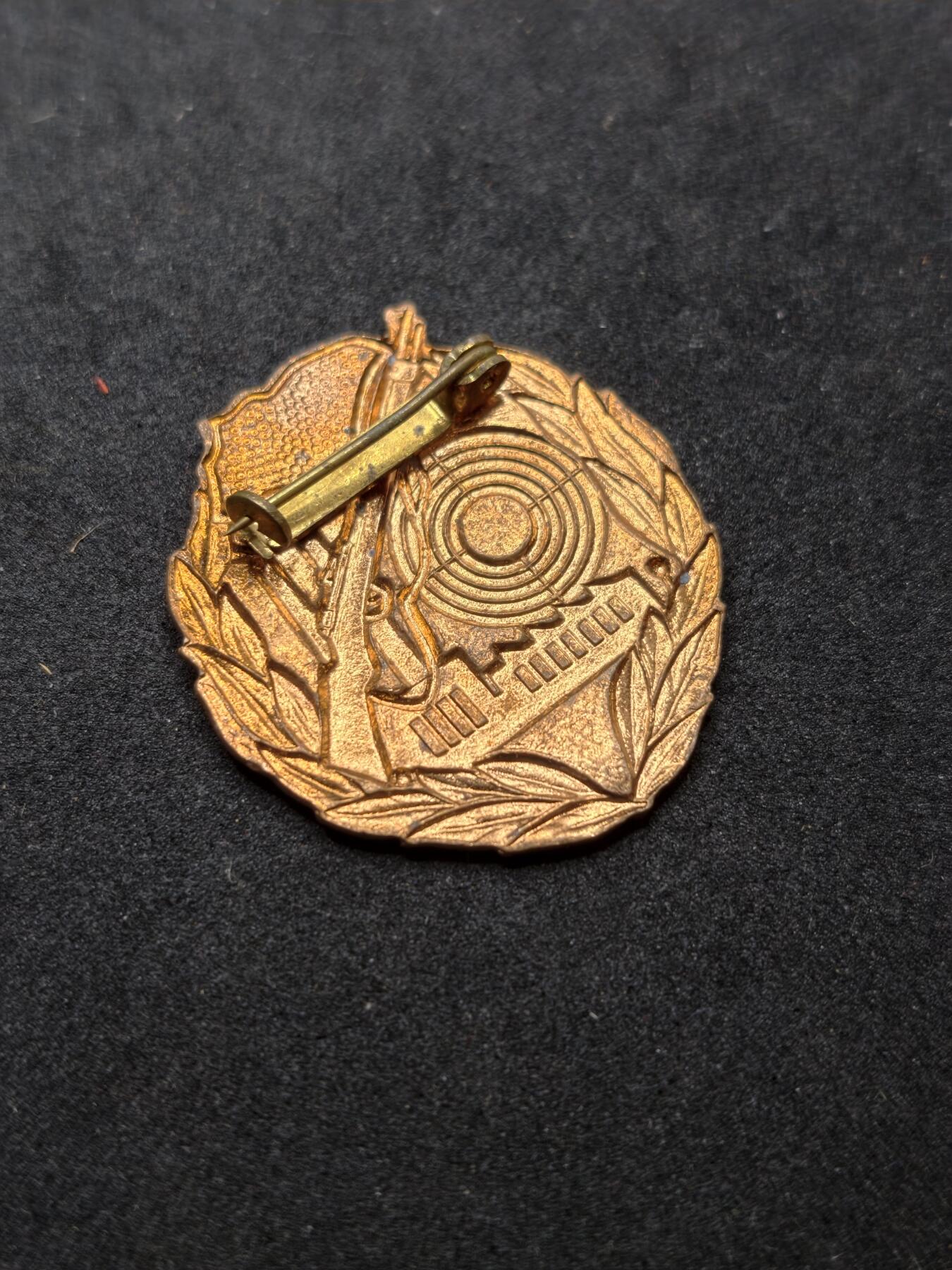 凯旋世界勋赏（持续上新中）（第22期新年大拍）（欢迎送拍）（对拍品有疑问请询问客服，不接受到手刀，出价默认拍品品相。请认真阅读拍卖规则！出价默认已认可！）（收到货请录制开箱视频，无视频概不处理问题。）