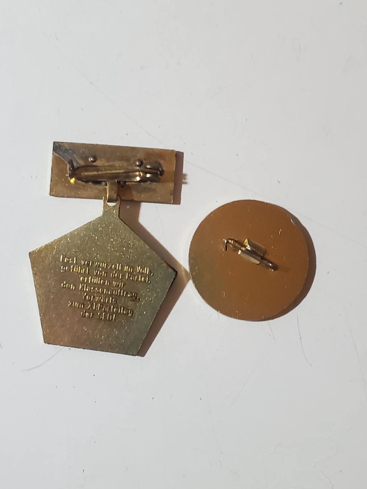 韵星假日军品类拍卖第42期 -- Rimey Holidays Militaria Auction 42 民主德国国家人民军30年奖章