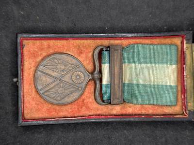 凯旋世界勋赏（持续上新中）（第22期新年大拍）（欢迎送拍）（对拍品有疑问请询问客服，不接受到手刀，出价默认拍品品相。请认真阅读拍卖规则！出价默认已认可！）（收到货请录制开箱视频，无视频概不处理问题。） - 甲午从军带盒仔细看盒