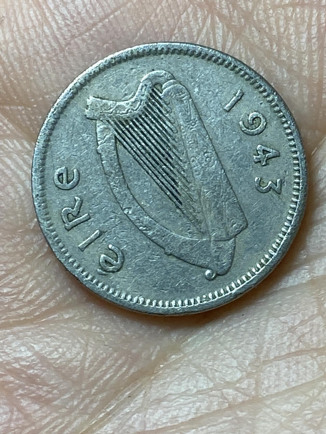 2026年第二十九场(总第一百九十八场）英国一线回流散币新年初九特拍场第一场(免佣金) 爱尔兰🇮🇪1943年3便士(共和国时期第一套第二版)