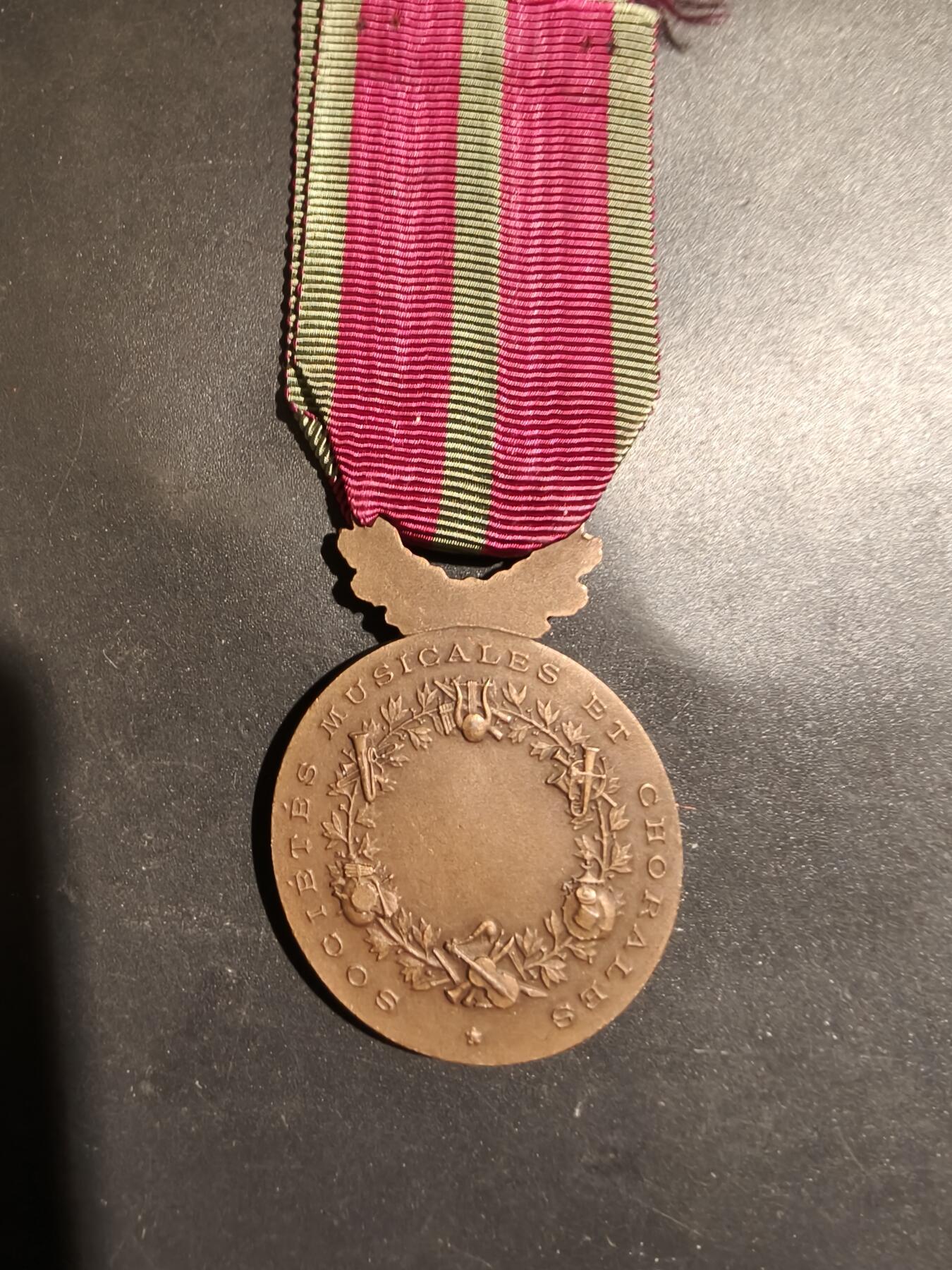 老王徽章第183期 法国铜级合唱协会奖章