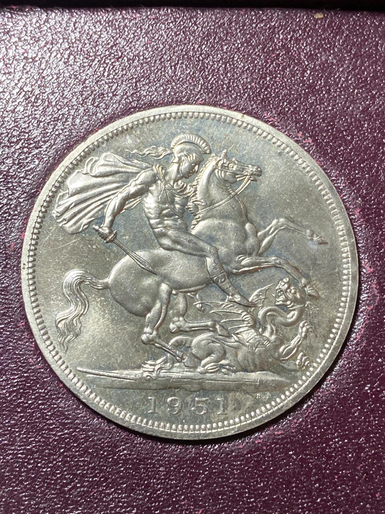 2026年第二十九场(总第一百九十八场）英国一线回流散币新年初九特拍场第一场(免佣金) 英国🇬🇧红盒原盒1951单年份5先令马剑(乔治六世时期)