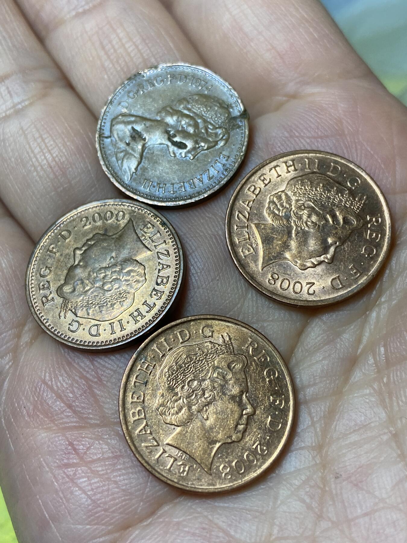 2026年第三十场(总第一百九十九场）英国一线回流散币特拍第二场(免佣金) 英国🇬🇧1便士4枚：1974年2000年2008年