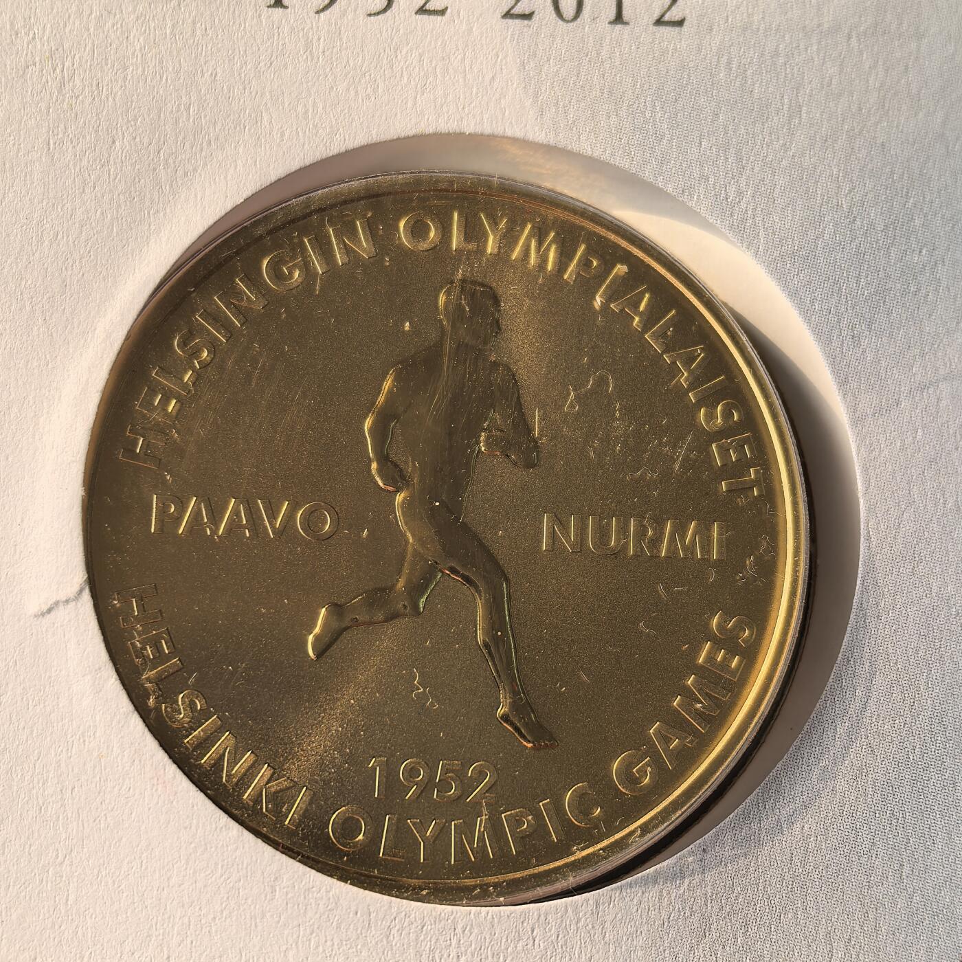 道一币馆币章第一百六十六场 邮币封 芬兰2012年赫尔辛基奥运会60周年镀金纪念章