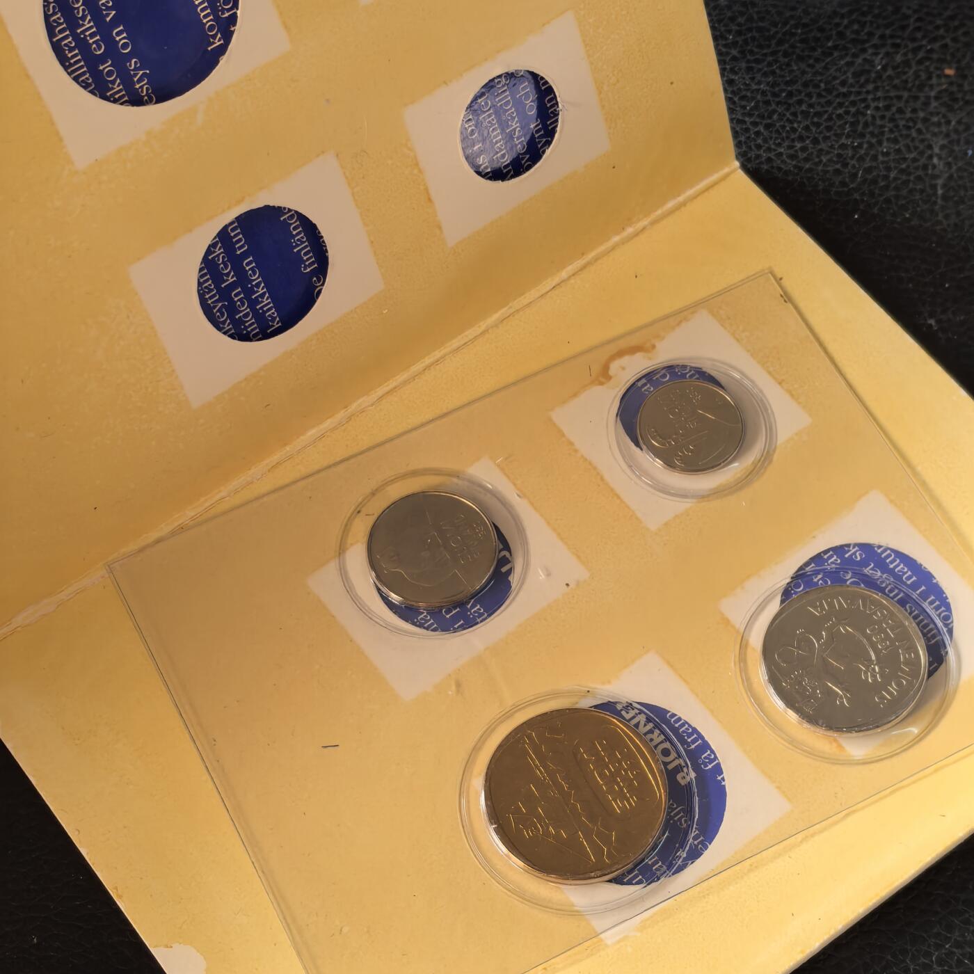 道一币馆币章第一百六十六场 原包装 芬兰1990年纪念套币四枚 脱胶