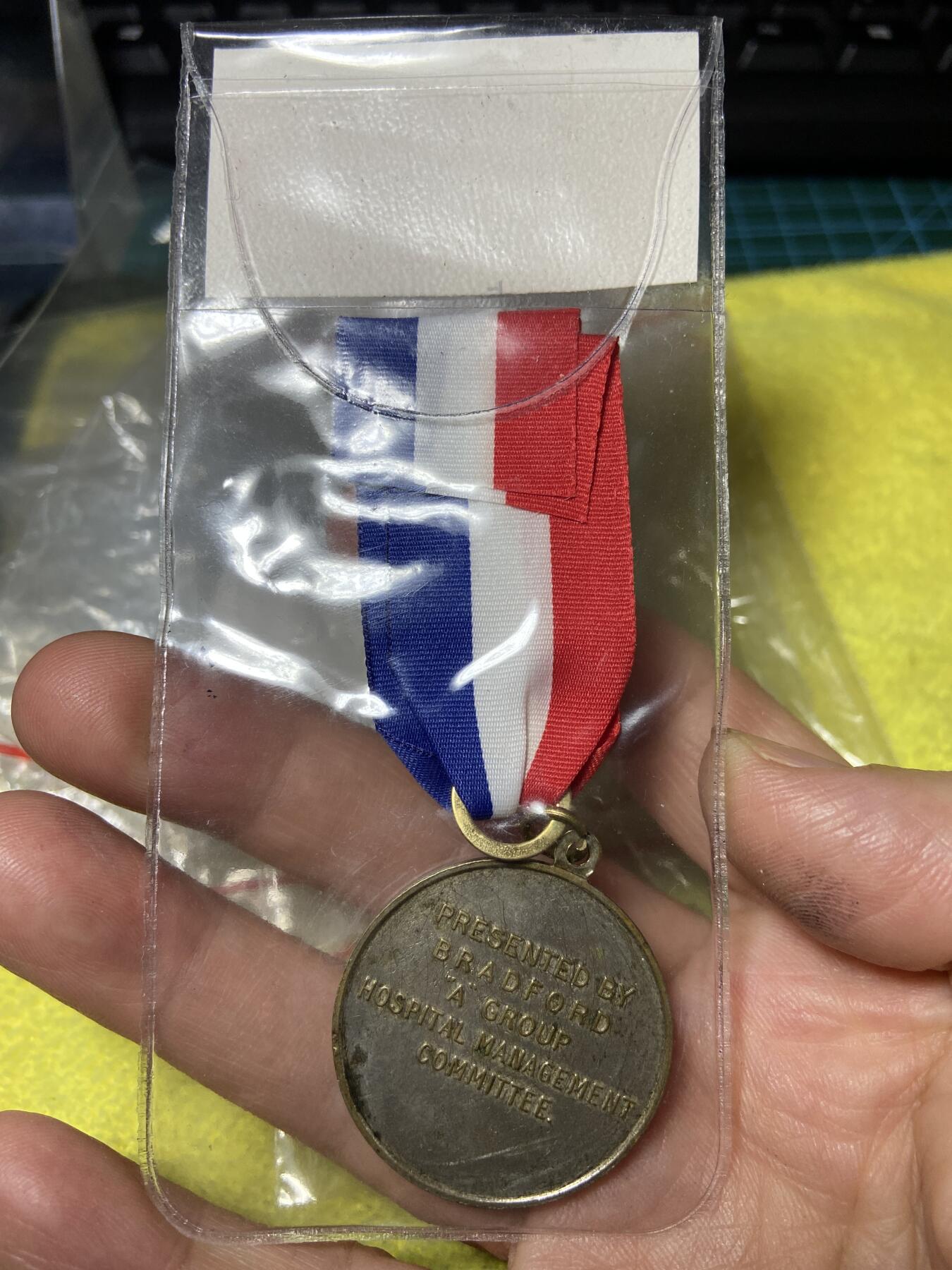 2026年第三十场(总第一百九十九场）英国一线回流散币特拍第二场(免佣金) 少见全品–英国🇬🇧1953年伊丽莎白二世加冕纪念章(布拉德福德市“A”组医院管理委员会发行版本)