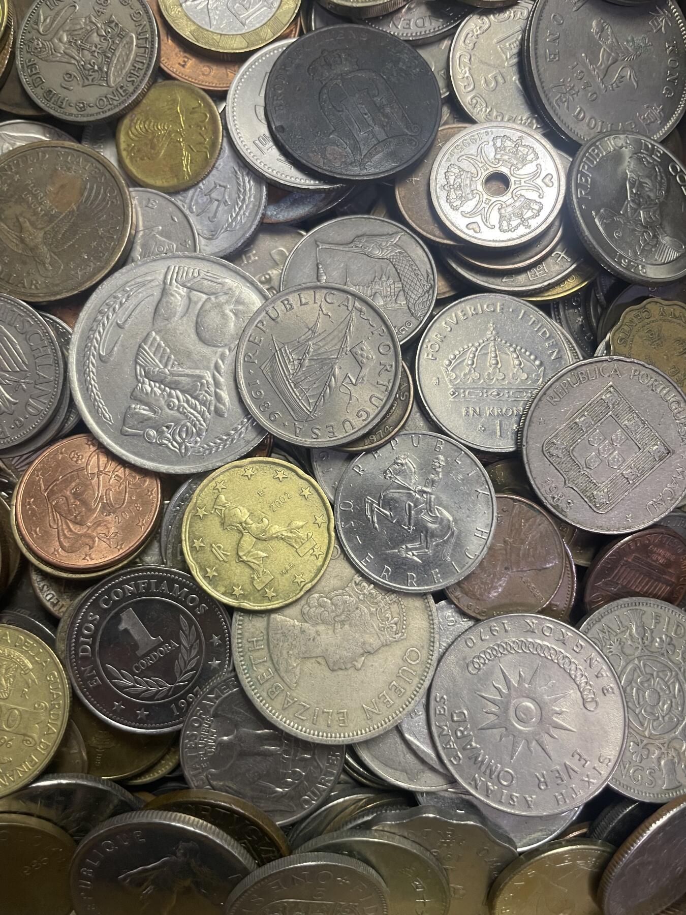 回流0218 新春快乐，马年大吉！ 外币、钞16.8斤 无日币