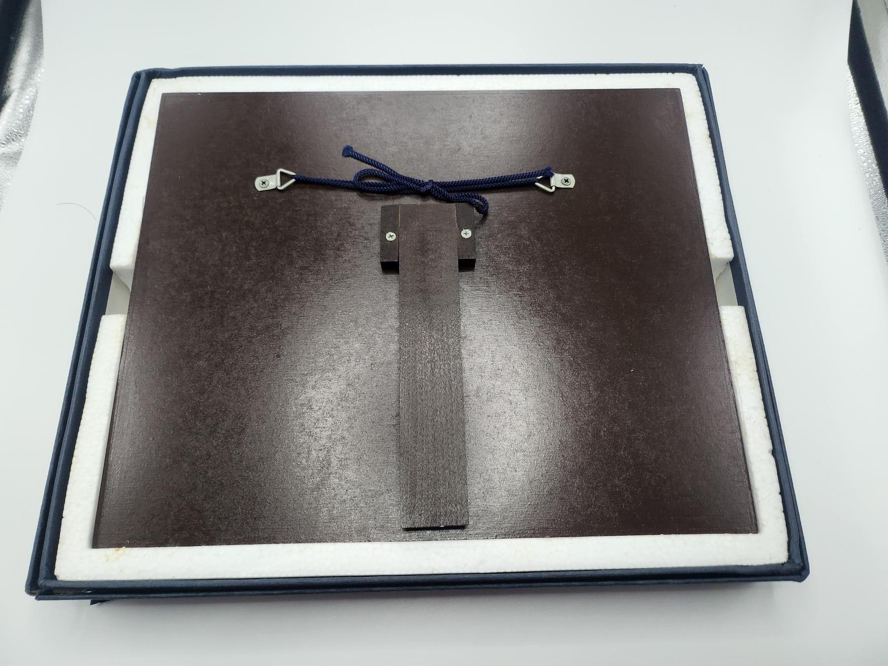 南水社第二次拍卖 日本赤十字会银色有功章牌匾（昭和六十一年，1986年）完好带原盒，少见