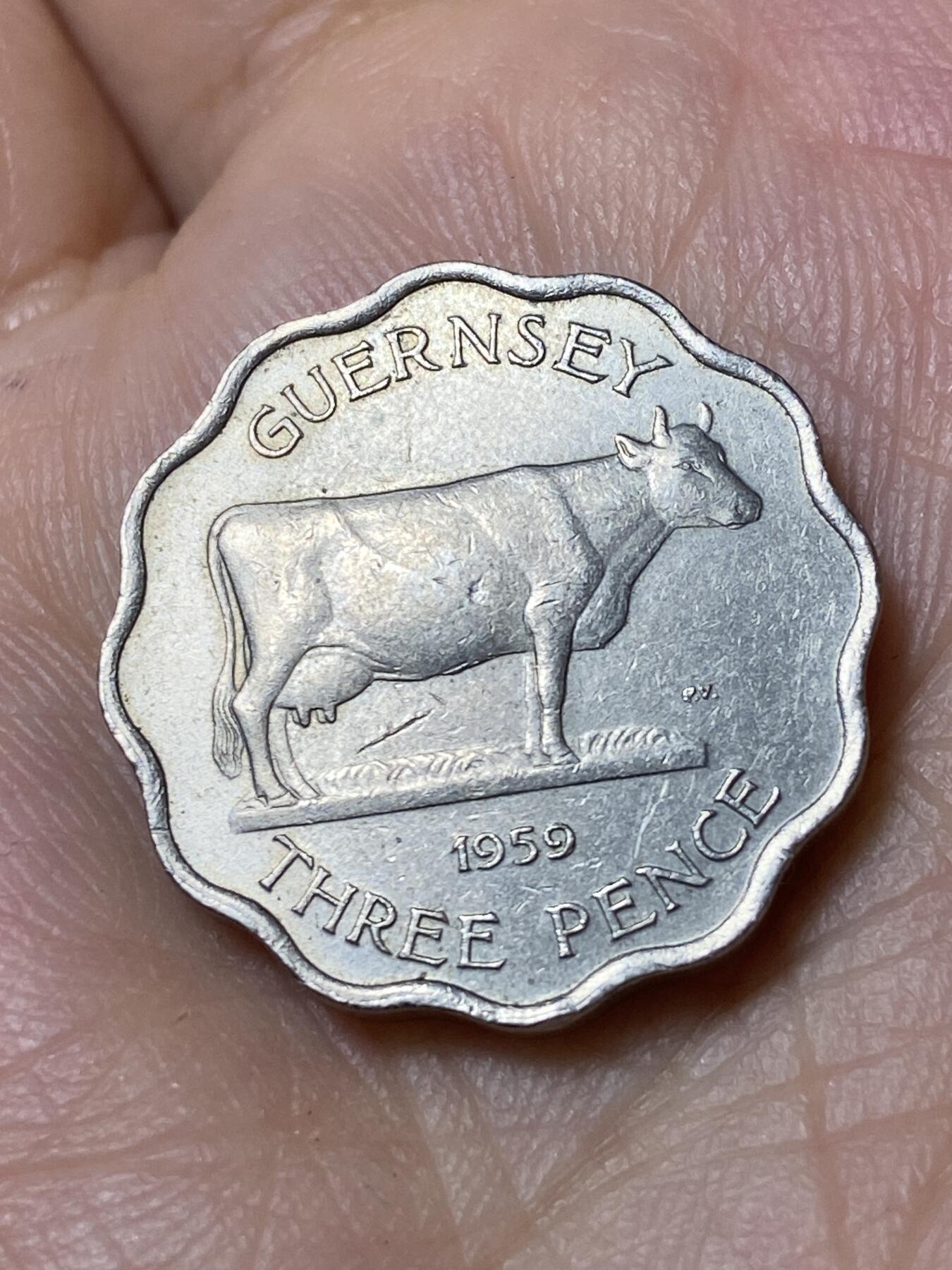 2026年第三十场(总第一百九十九场）英国一线回流散币特拍第二场(免佣金) 英属根西岛🇬🇬1959年3便士(伊丽莎白二世时期第二版首发年，厚版)