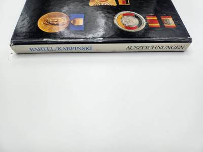 南水社第二次拍卖 德意志民主共和国勋章图鉴 德意志民主共和国军事出版社出版（详情请看介绍）