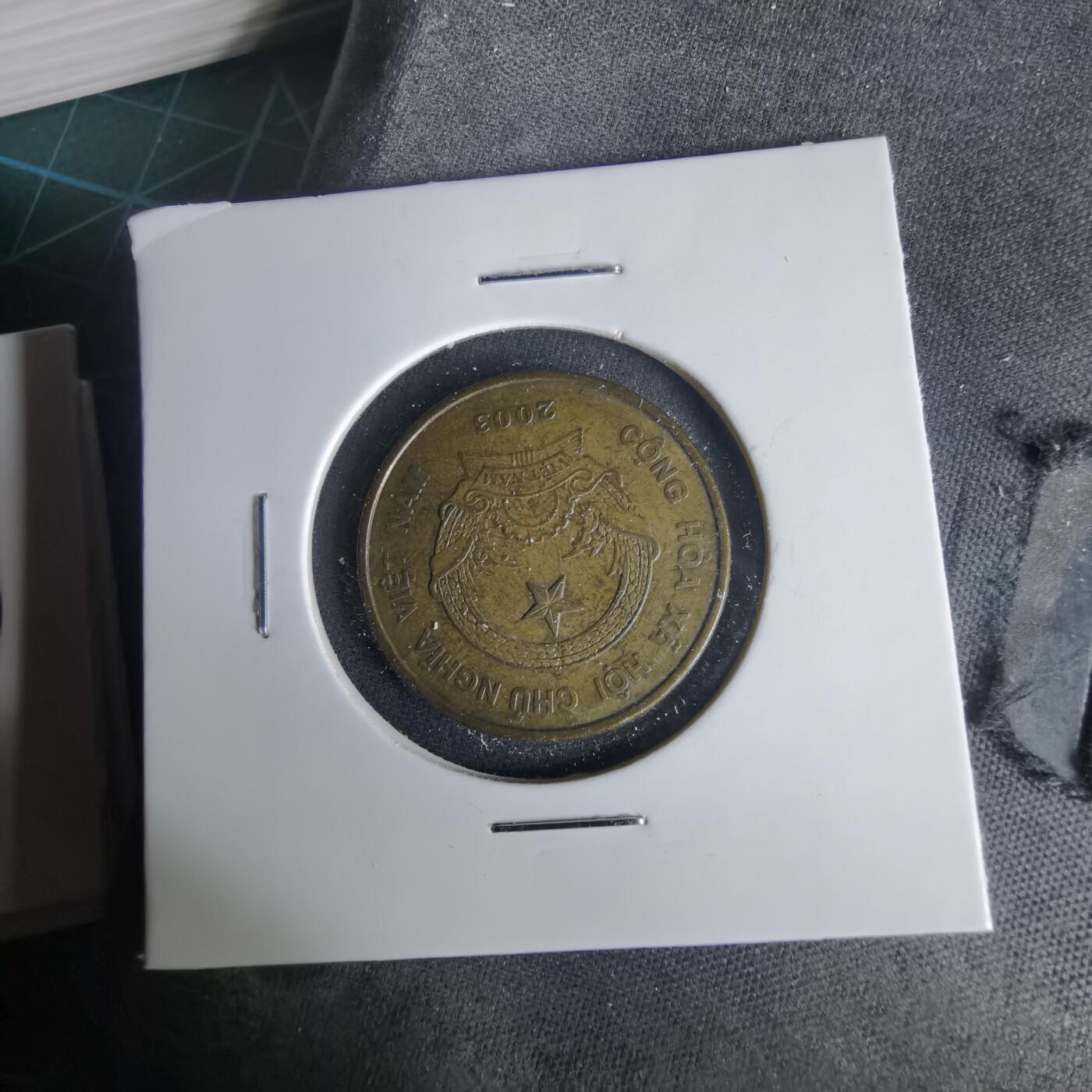 沼泽如烟--第1001场 越南2003年2000盾