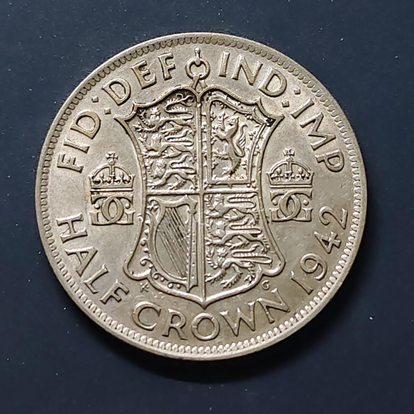 【全场包邮】纯粹捡漏拍504场-更新中 英国1942年乔治六世半克朗银币【32.3毫米14.14克50%】