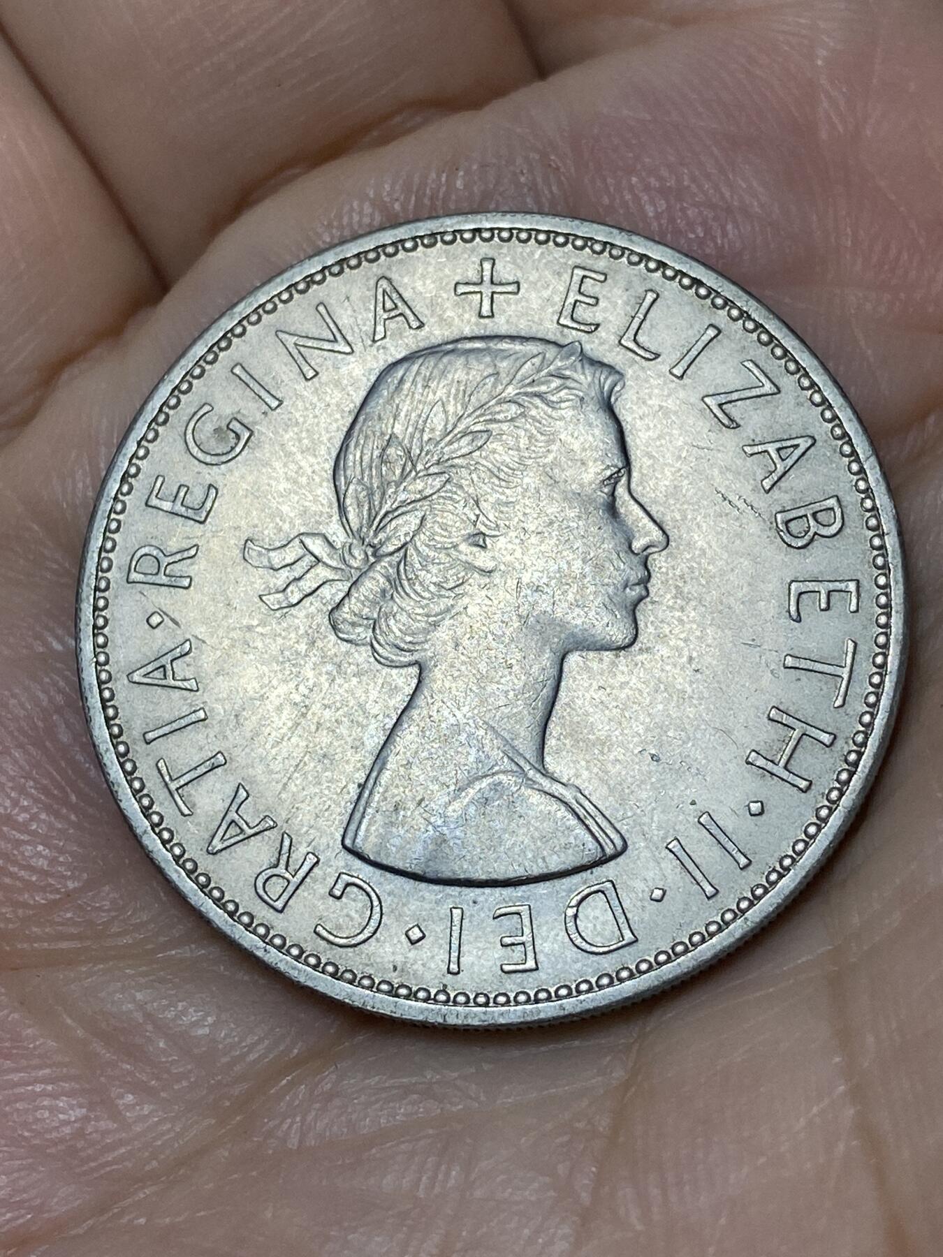 2026年第三十场(总第一百九十九场）英国一线回流散币特拍第二场(免佣金) 英国🇬🇧1967年半克朗(伊丽莎白二世青年桂冠第二版，普制币关门年)