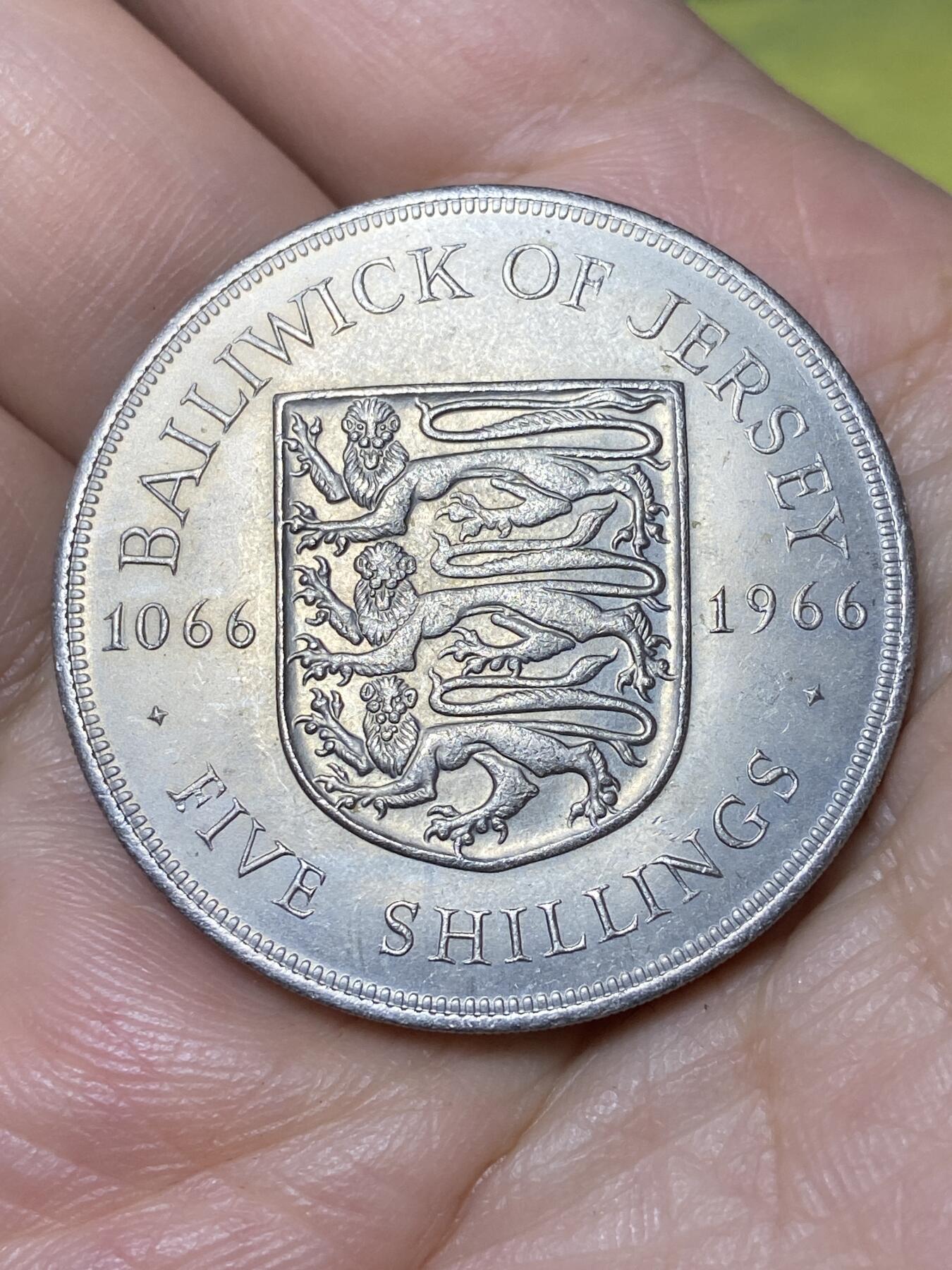 2026年第三十场(总第一百九十九场）英国一线回流散币特拍第二场(免佣金) 英属泽西岛🇯🇪1966年5先令克朗型大币(诺曼征服900周年纪念币)