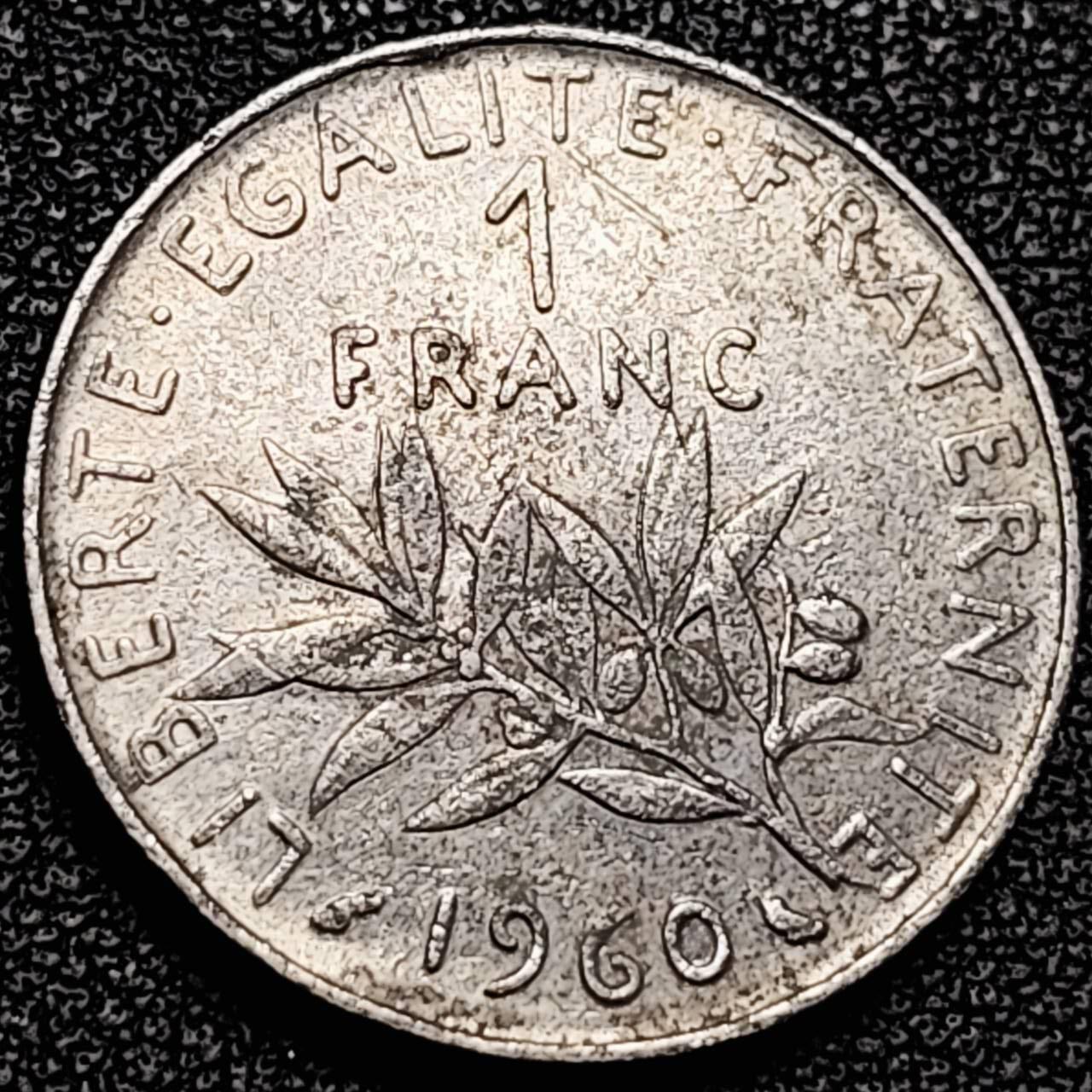 泉币菌-第193场- 新年第一场 新年快乐 本场拍品多 请提前出价 1960年 法国1法郎 播种女神 24mm