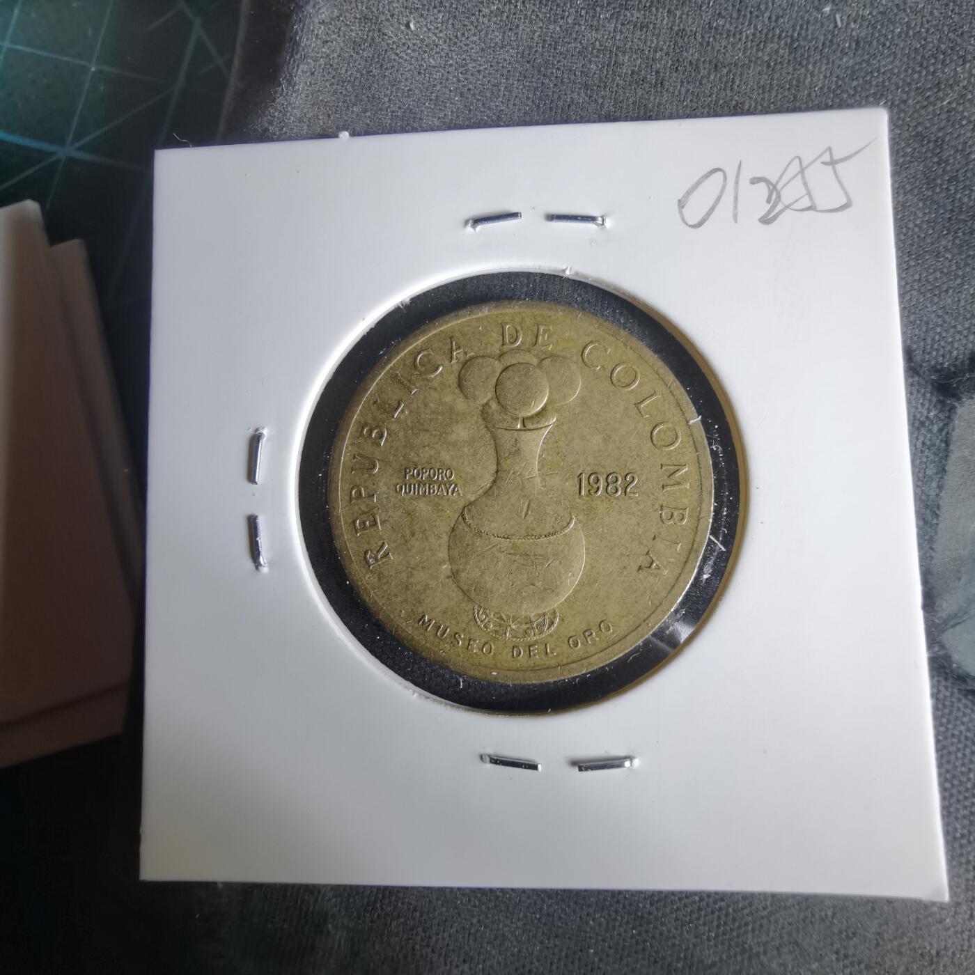 沼泽如烟--第1001场 哥伦比亚1982年20比索