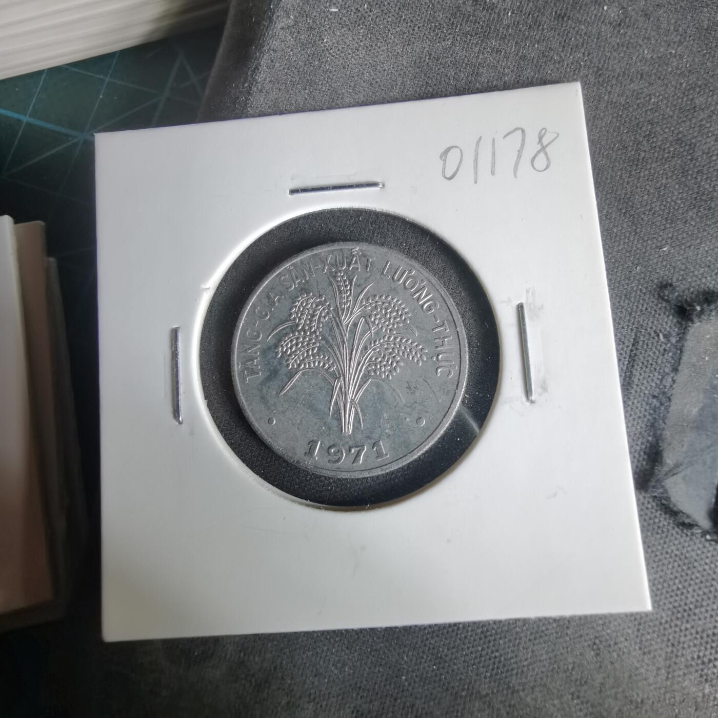 沼泽如烟--第1001场 越南1971年1盾