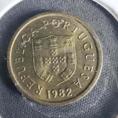 沼泽如烟--第1001场 - 葡萄牙1982年1埃斯库多