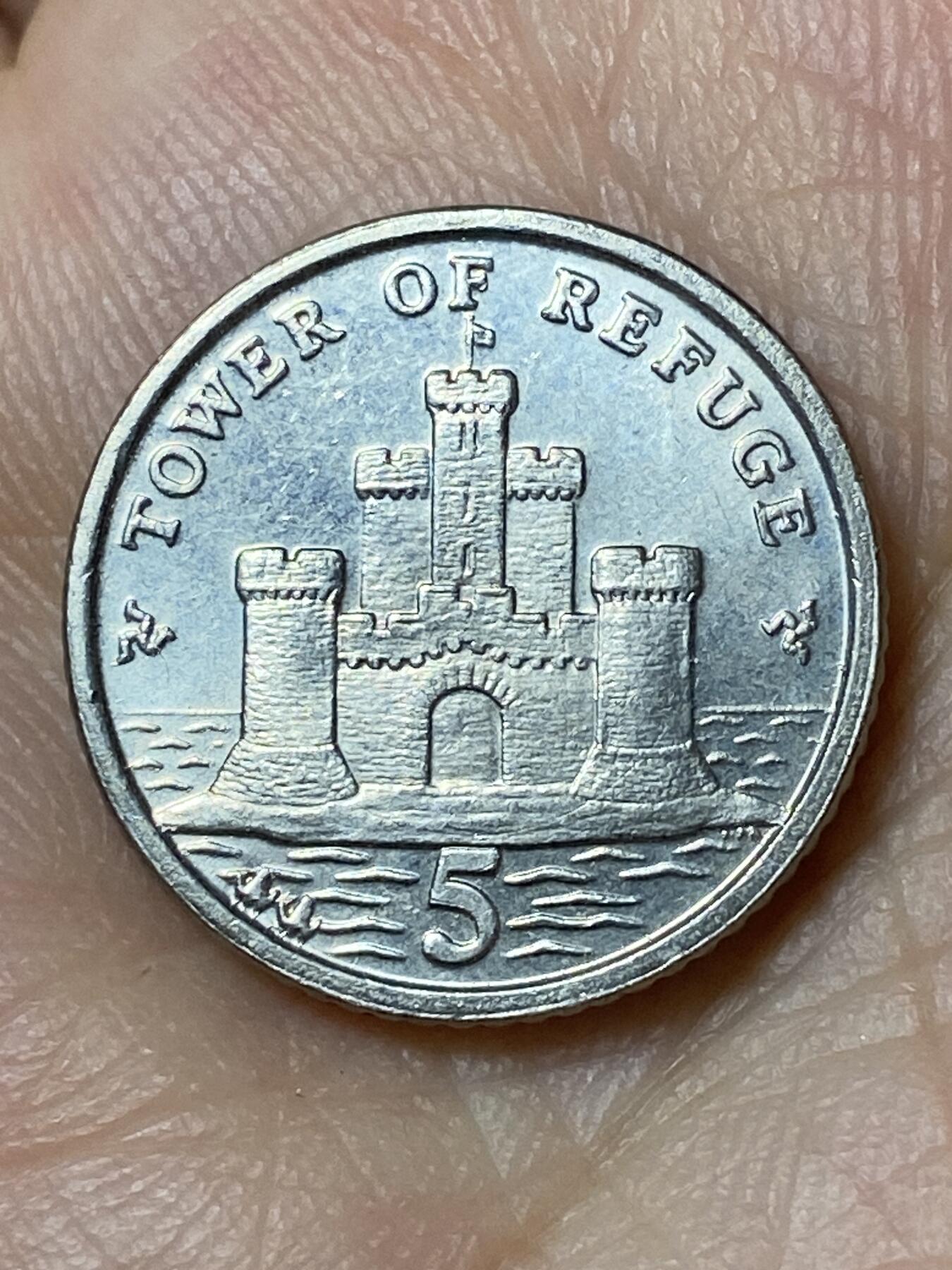 2026年第三十场(总第一百九十九场）英国一线回流散币特拍第二场(免佣金) 英属马恩岛🇮🇲2007年5便士(伊丽莎白二世老年第三套第一版，无磁版)