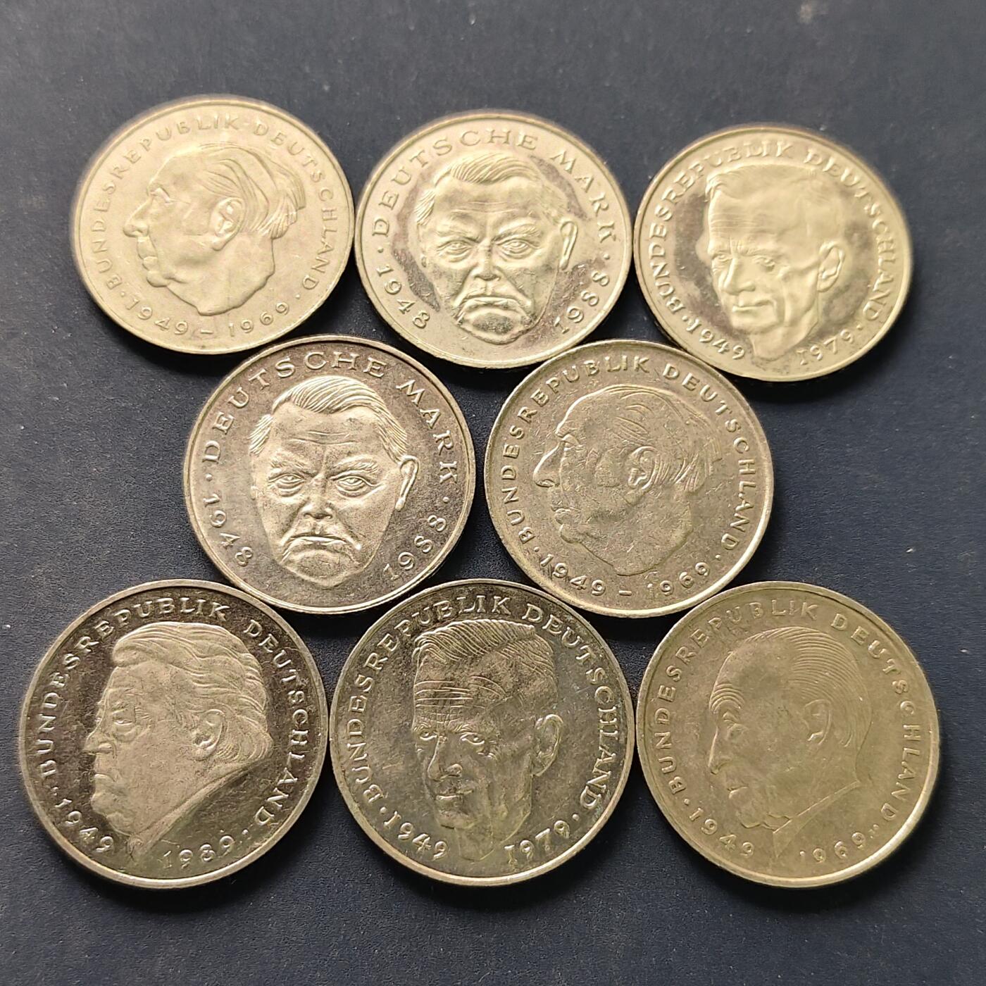 【全场包邮】纯粹捡漏拍504场-更新中 联邦德国各年份2马克政治人物8枚一组