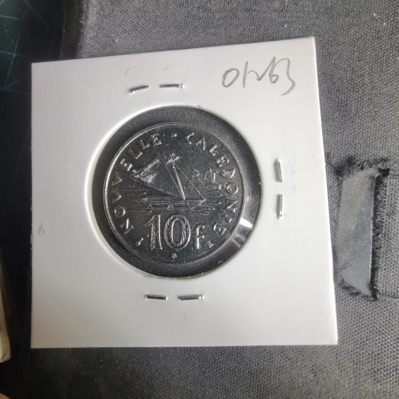 沼泽如烟--第1001场 法属新喀里多尼亚1999年10法郎