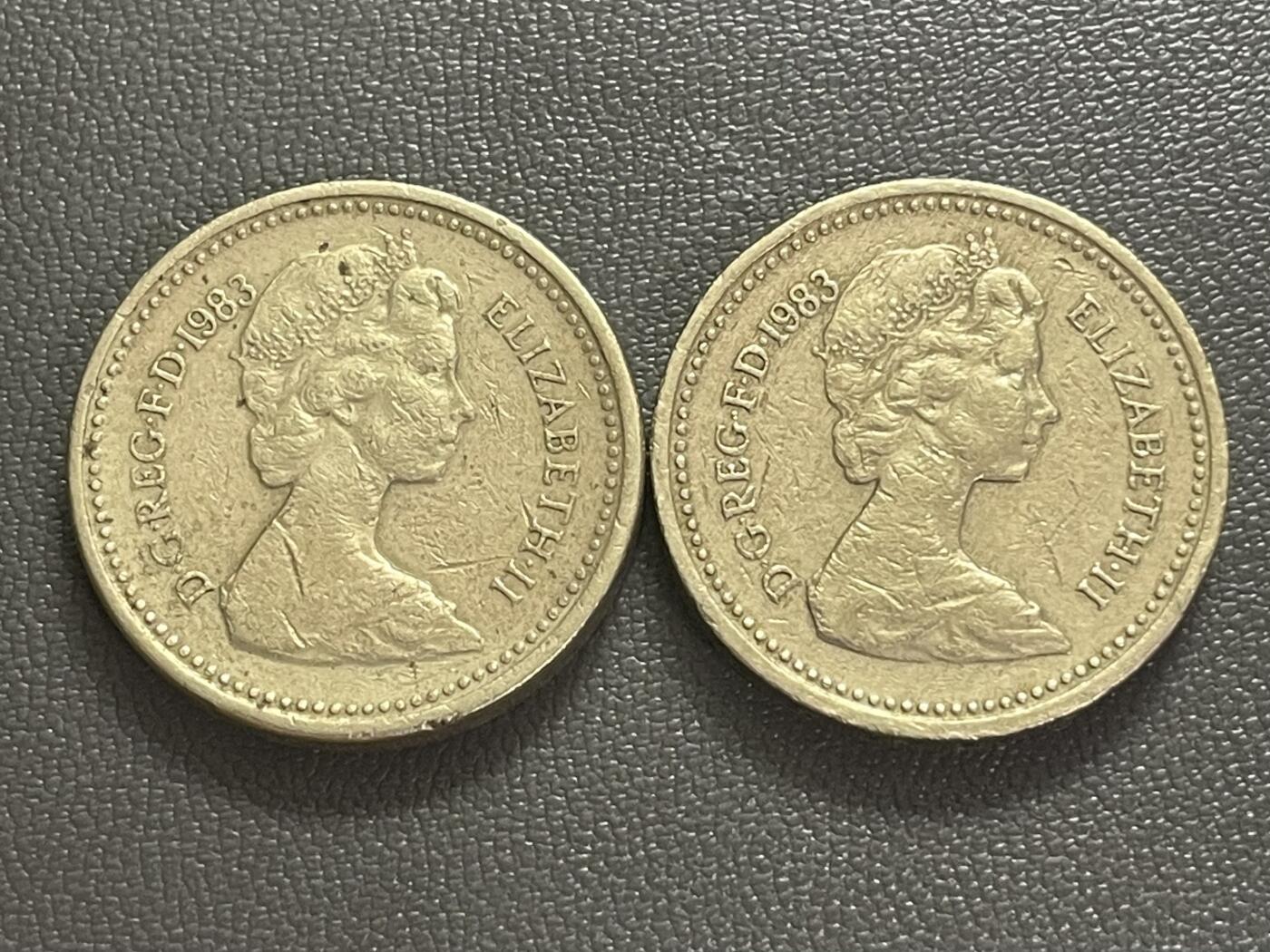 回流0218 新春快乐，马年大吉！ 英国1983年1英镑2枚 狮马盾徽