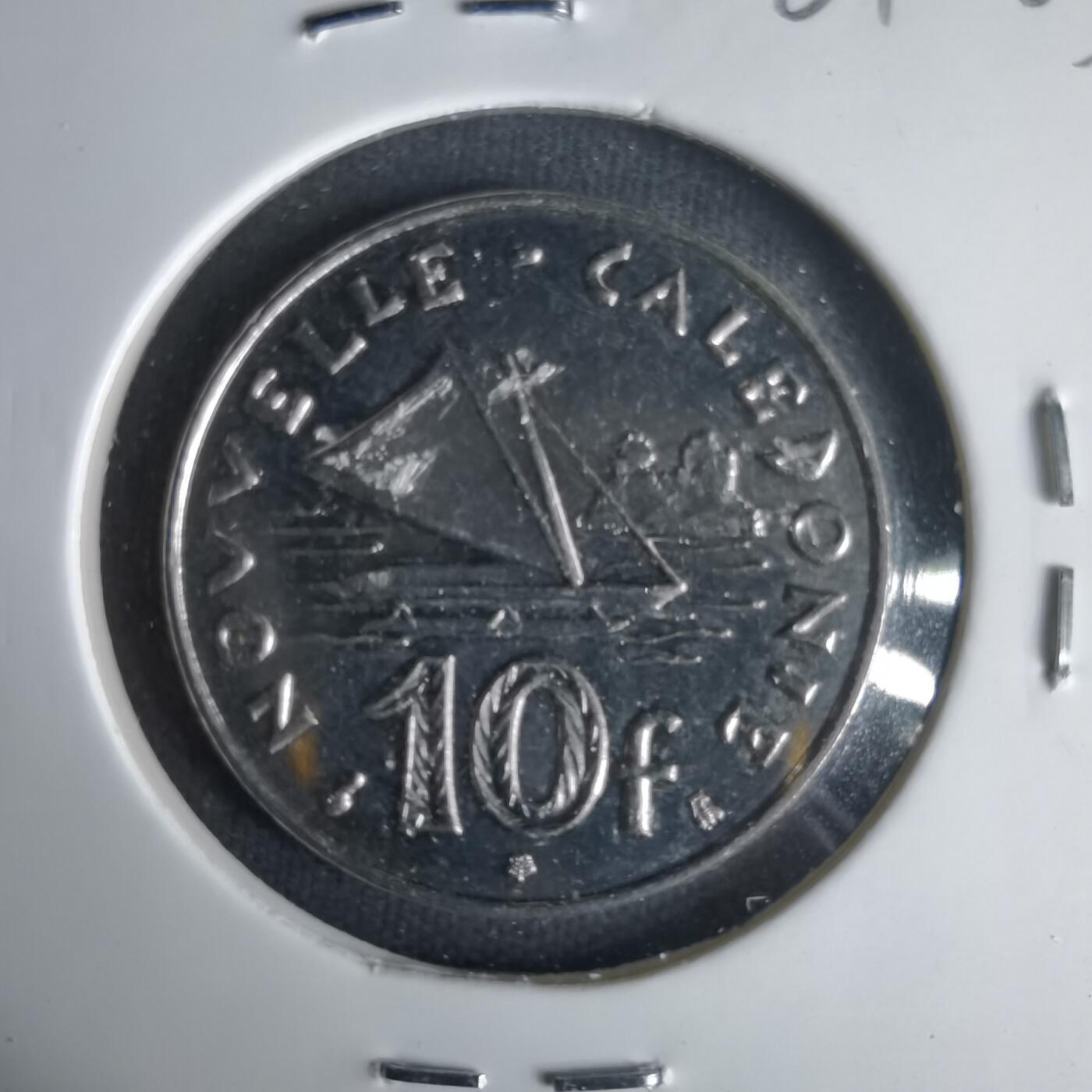 沼泽如烟--第1001场 法属新喀里多尼亚1999年10法郎