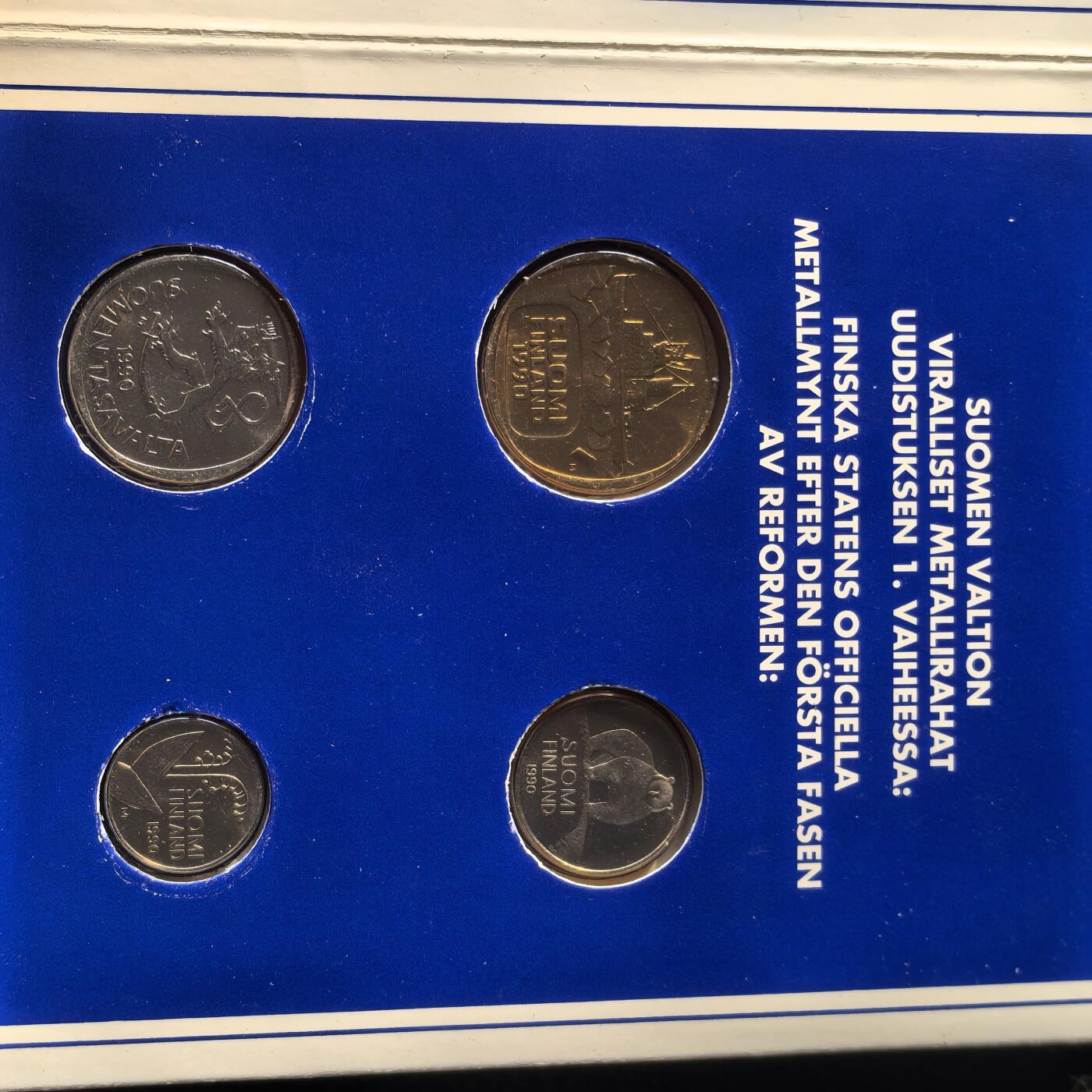 道一币馆币章第一百六十六场 原包装 芬兰1990年纪念套币四枚 脱胶