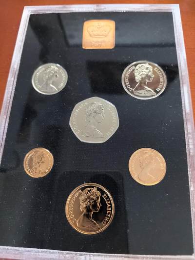 长老汇马年精选第十九场拍卖 1978英国6枚套，带外纸