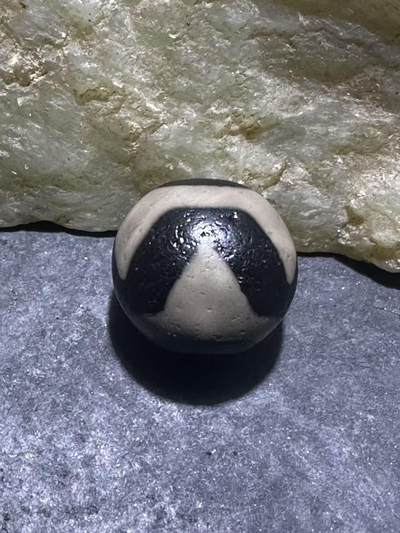 仅此一颗，精品藏传灰色虎牙天珠一颗， - 仅此一颗，精品藏传灰色虎牙天珠一颗，