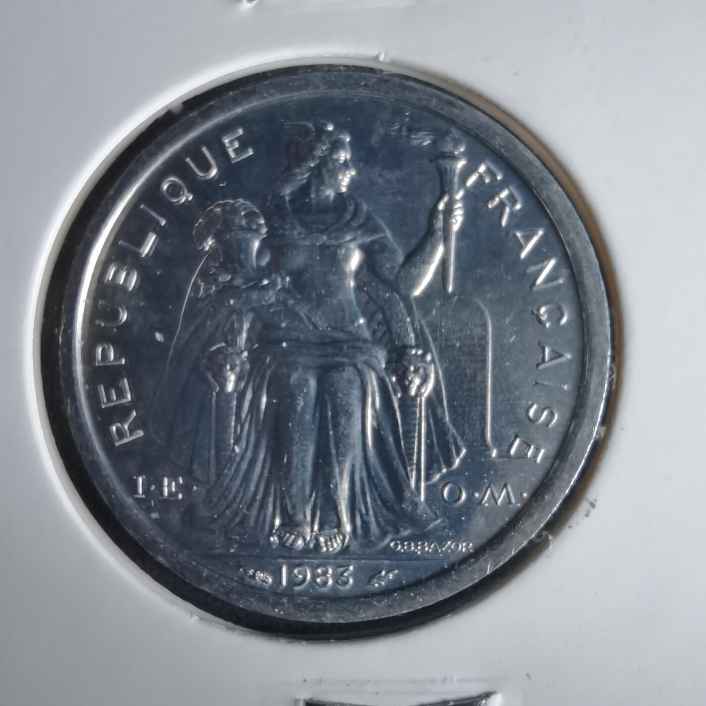 沼泽如烟--第1001场 法属新喀里多尼亚1983年2法郎