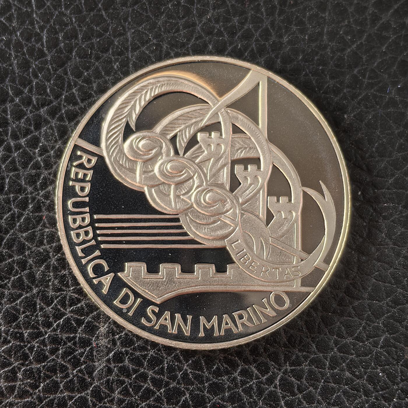 道一币馆币章第一百六十六场 原盒证 圣马力诺2007年指挥家托斯卡尼尼逝世50周年5欧元银币 18g 925s