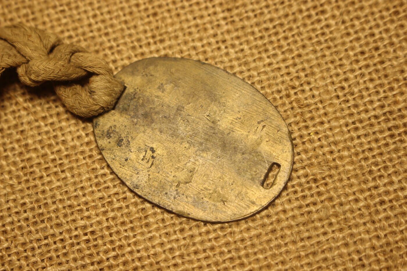 2026.2.22日系拍卖 日军身份牌，铜质，刻刻字：后步四三-中二-番百四十七，近库存品相 