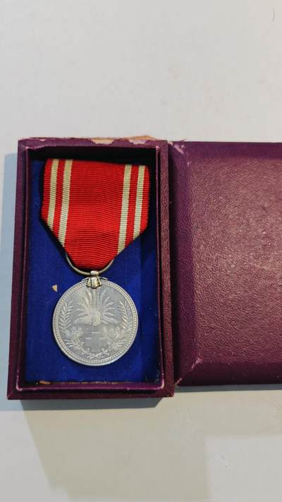 东亚勋章徽章主题拍卖8（120件） - 赤十字会员章