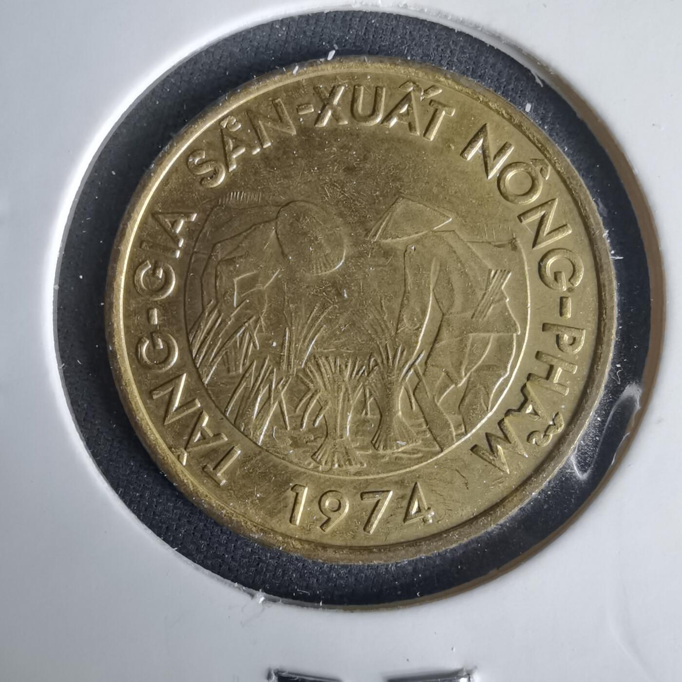 沼泽如烟--第1001场 越南1974年10盾