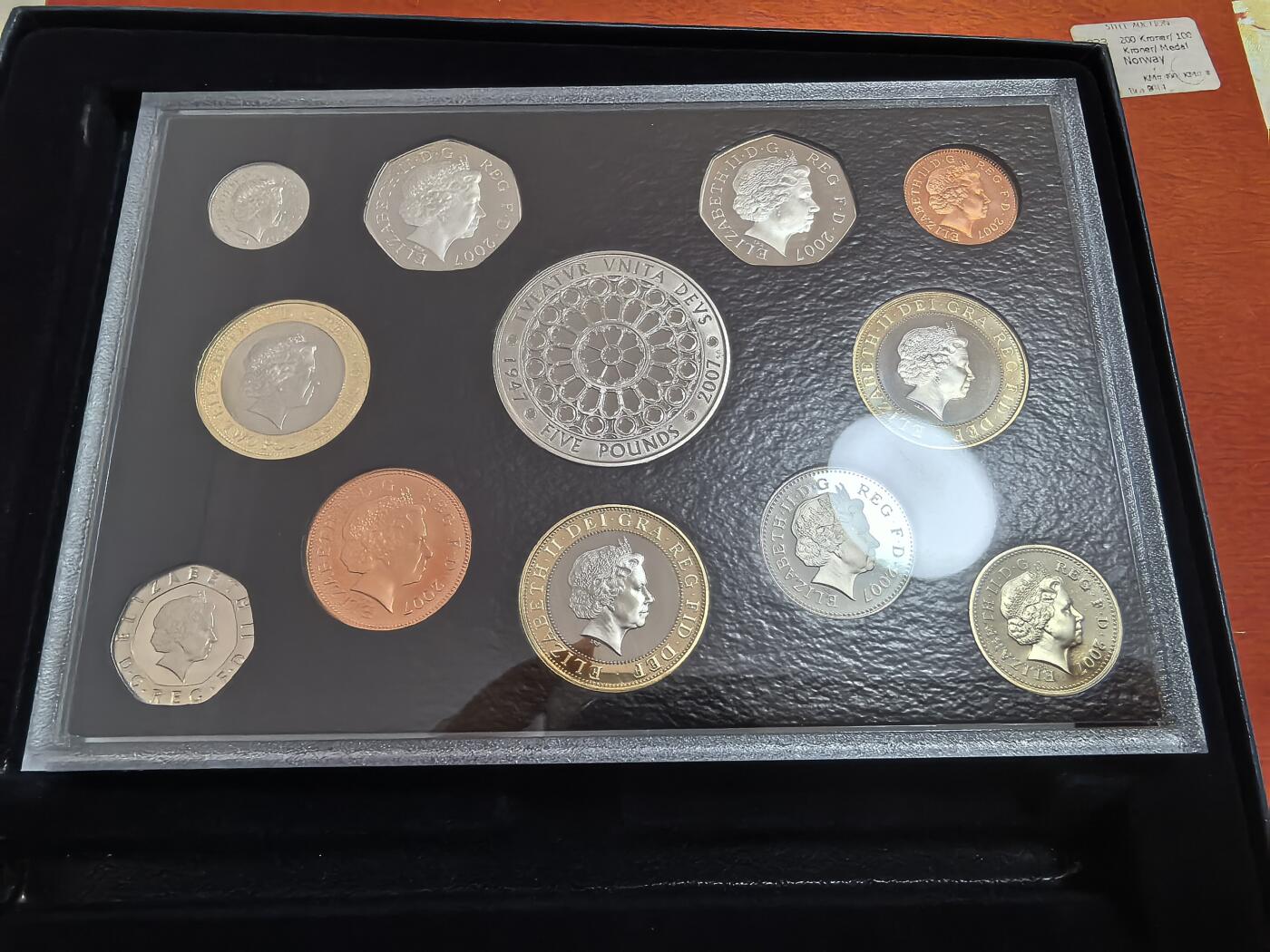 长老汇马年精选第二场拍卖 2007英国12枚精制套币，盒证全