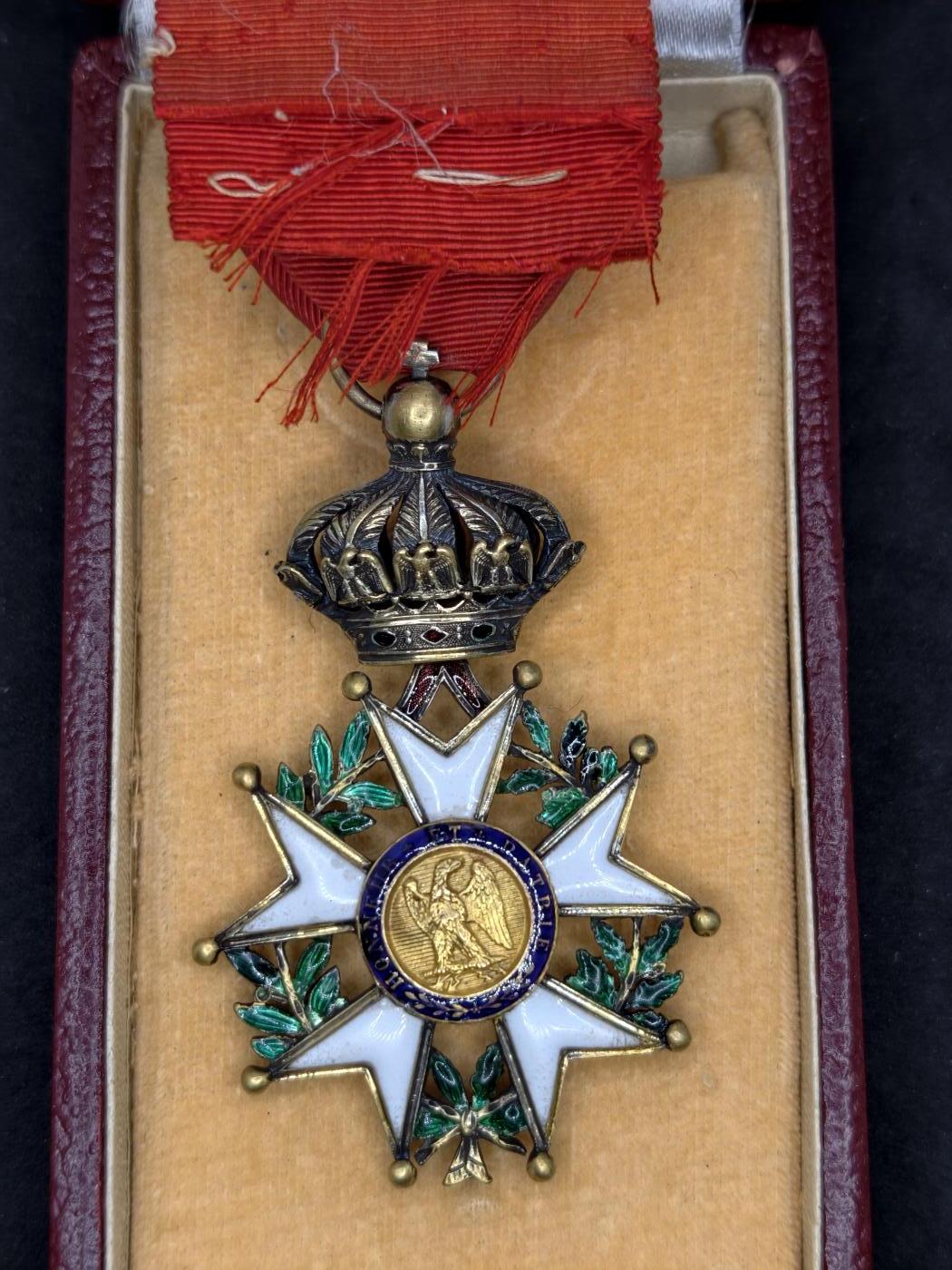 凯旋世界勋赏（持续上新中）（第22期新年大拍）（欢迎送拍）（对拍品有疑问请询问客服，不接受到手刀，出价默认拍品品相。请认真阅读拍卖规则！出价默认已认可！）（收到货请录制开箱视频，无视频概不处理问题。）